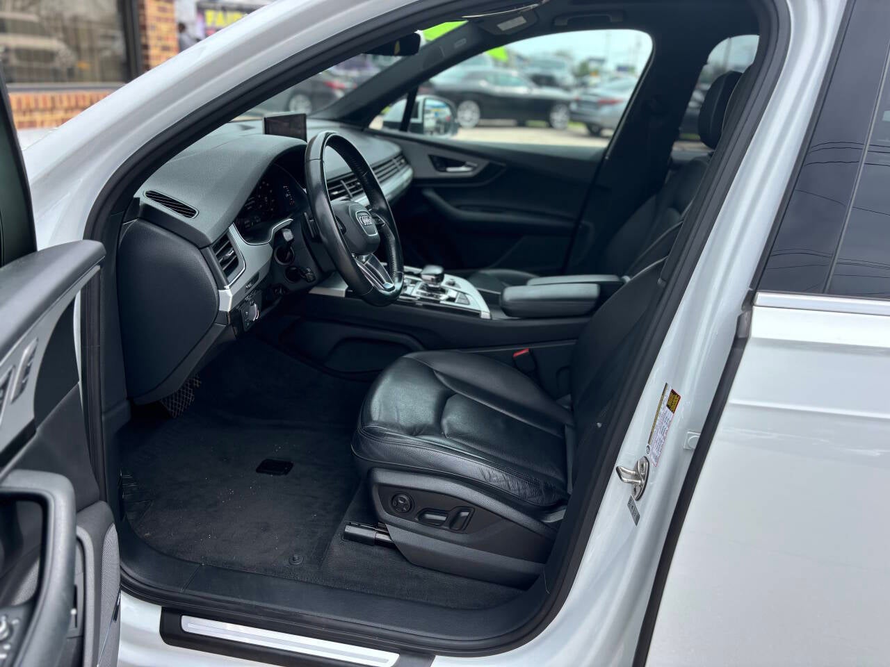 2019 Audi Q7 quattro Premium Plus 45 TFSI AWD 4dr SUV