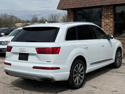 2019 Audi Q7 quattro Premium Plus 45 TFSI AWD 4dr SUV