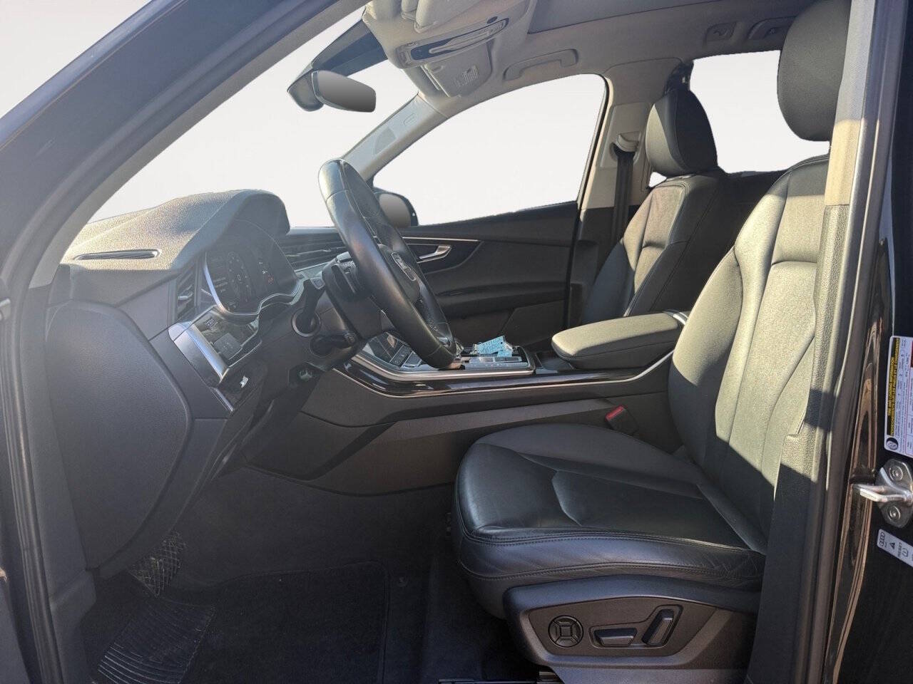 2022 Audi Q7 quattro Premium Plus 55 TFSI AWD 4dr SUV