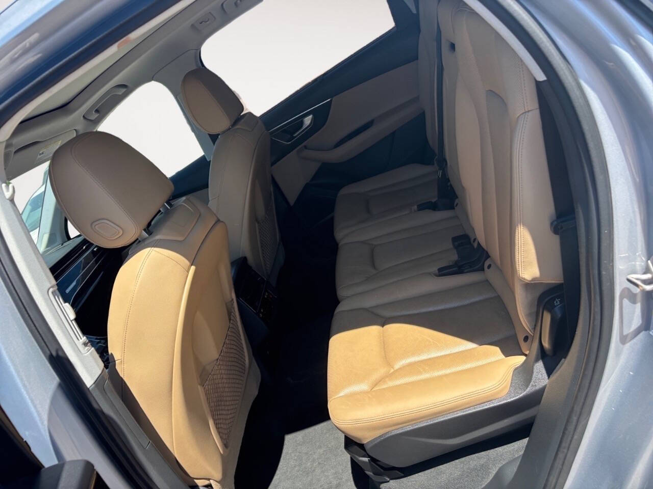 2022 Audi Q7 quattro Prestige 55 TFSI AWD 4dr SUV