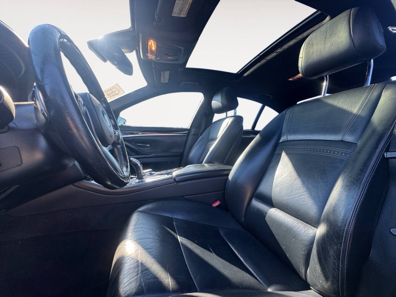 2016 BMW 5 Series 528i 4dr Sedan