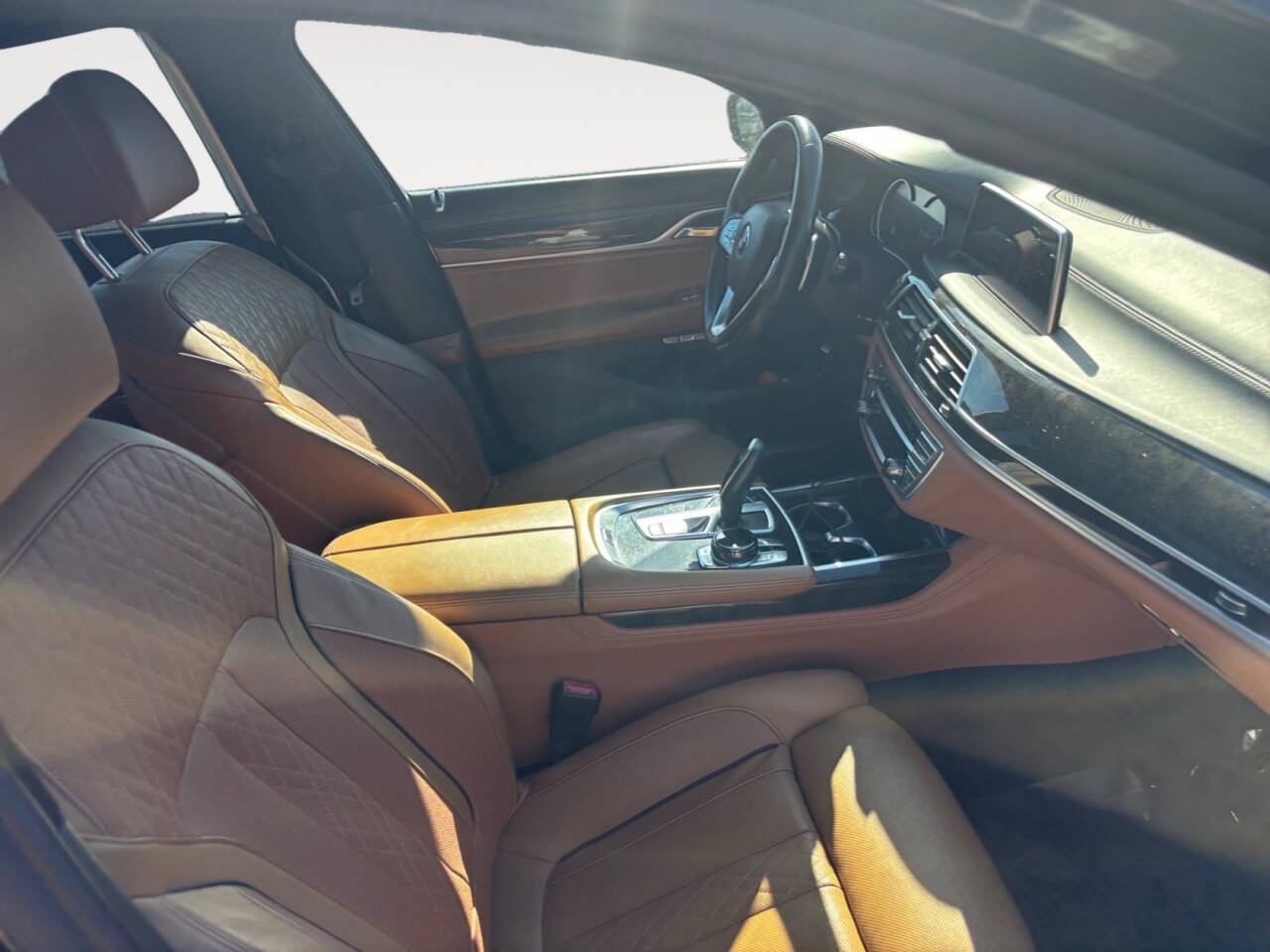 2017 BMW 7 Series 740i xDrive AWD 4dr Sedan