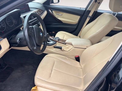 2017 BMW 3 Series 320i xDrive AWD 4dr Sedan