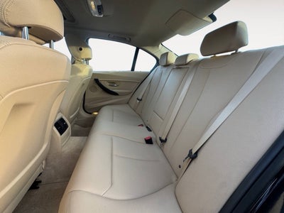 2016 BMW 3 Series 320i xDrive AWD 4dr Sedan