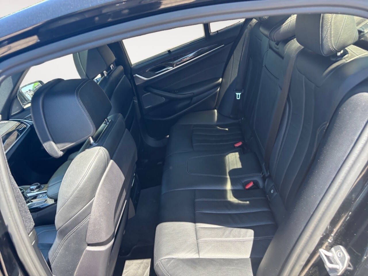2017 BMW 5 Series 530i xDrive AWD 4dr Sedan