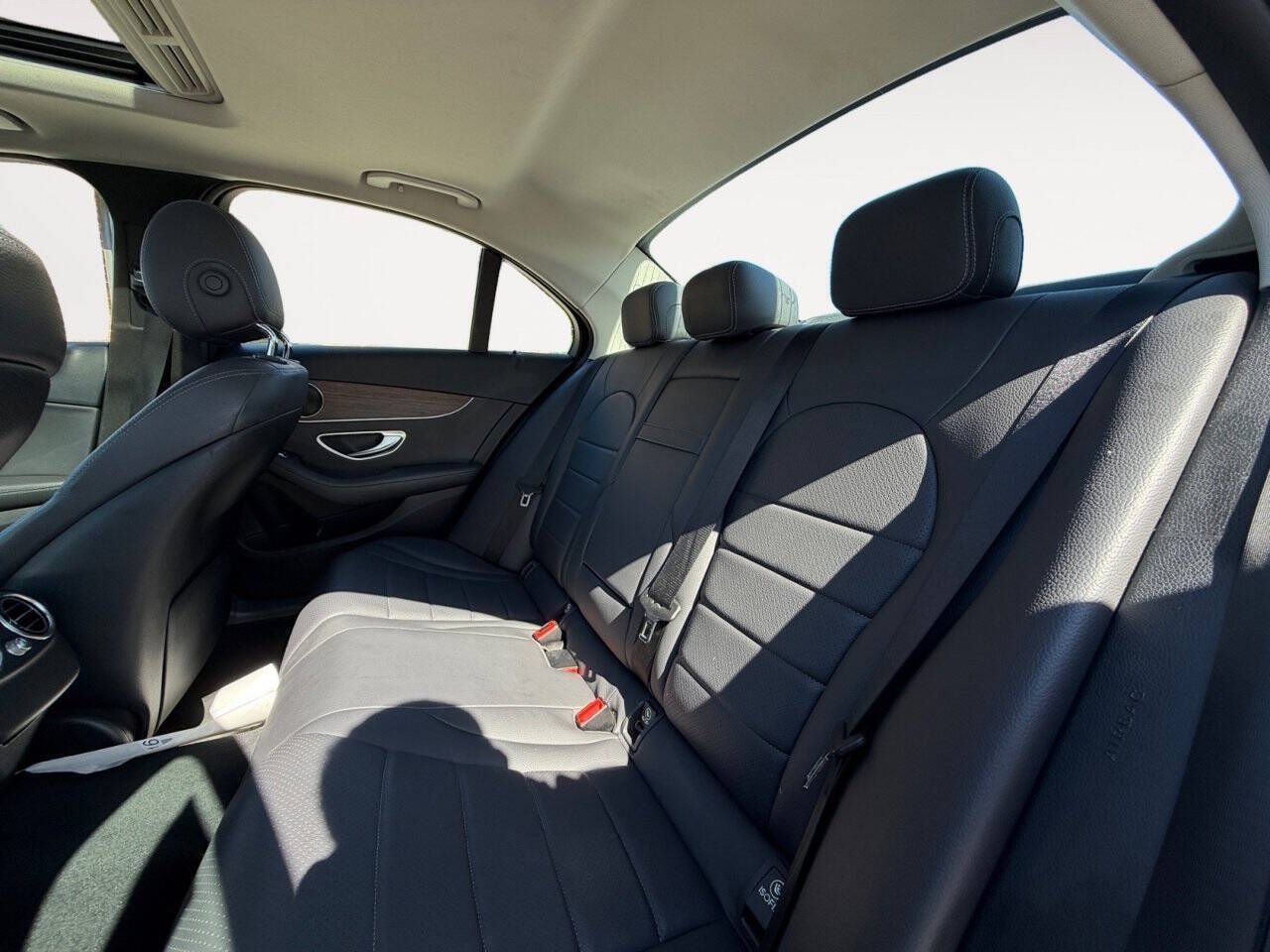 2019 Mercedes-Benz C-Class C 300 4dr Sedan