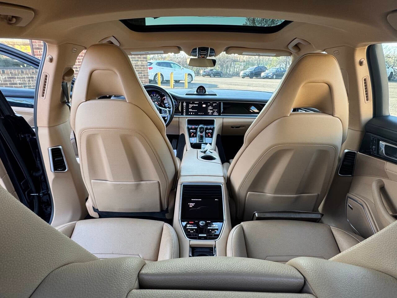 2017 Porsche Panamera 4 AWD 4dr Sedan