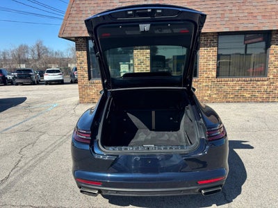 2017 Porsche Panamera 4 AWD 4dr Sedan