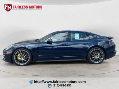 2017 Porsche Panamera 4 AWD 4dr Sedan