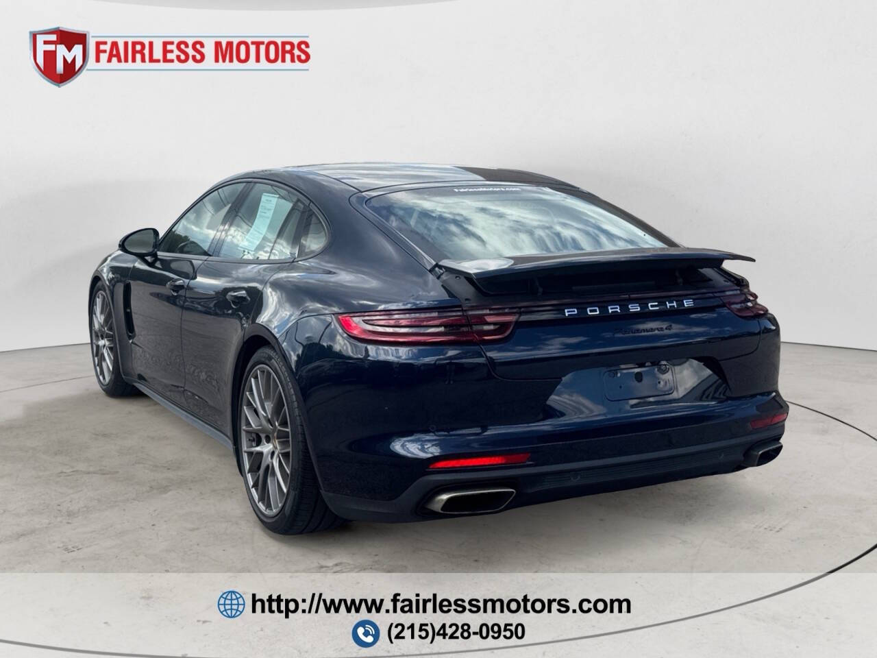 2017 Porsche Panamera 4 AWD 4dr Sedan