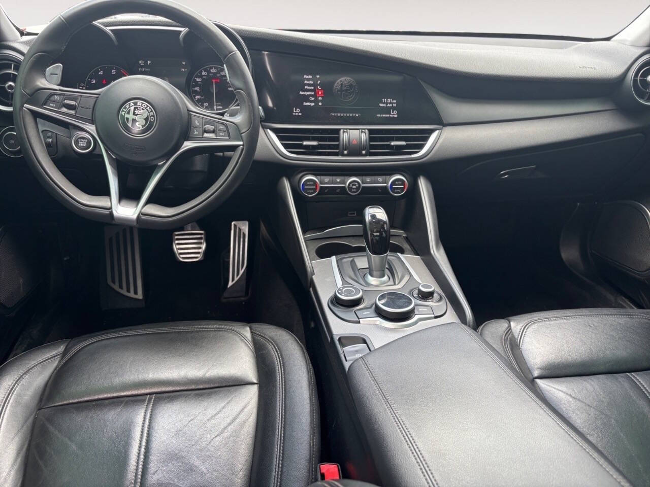 2018 Alfa Romeo Giulia Base AWD 4dr Sedan