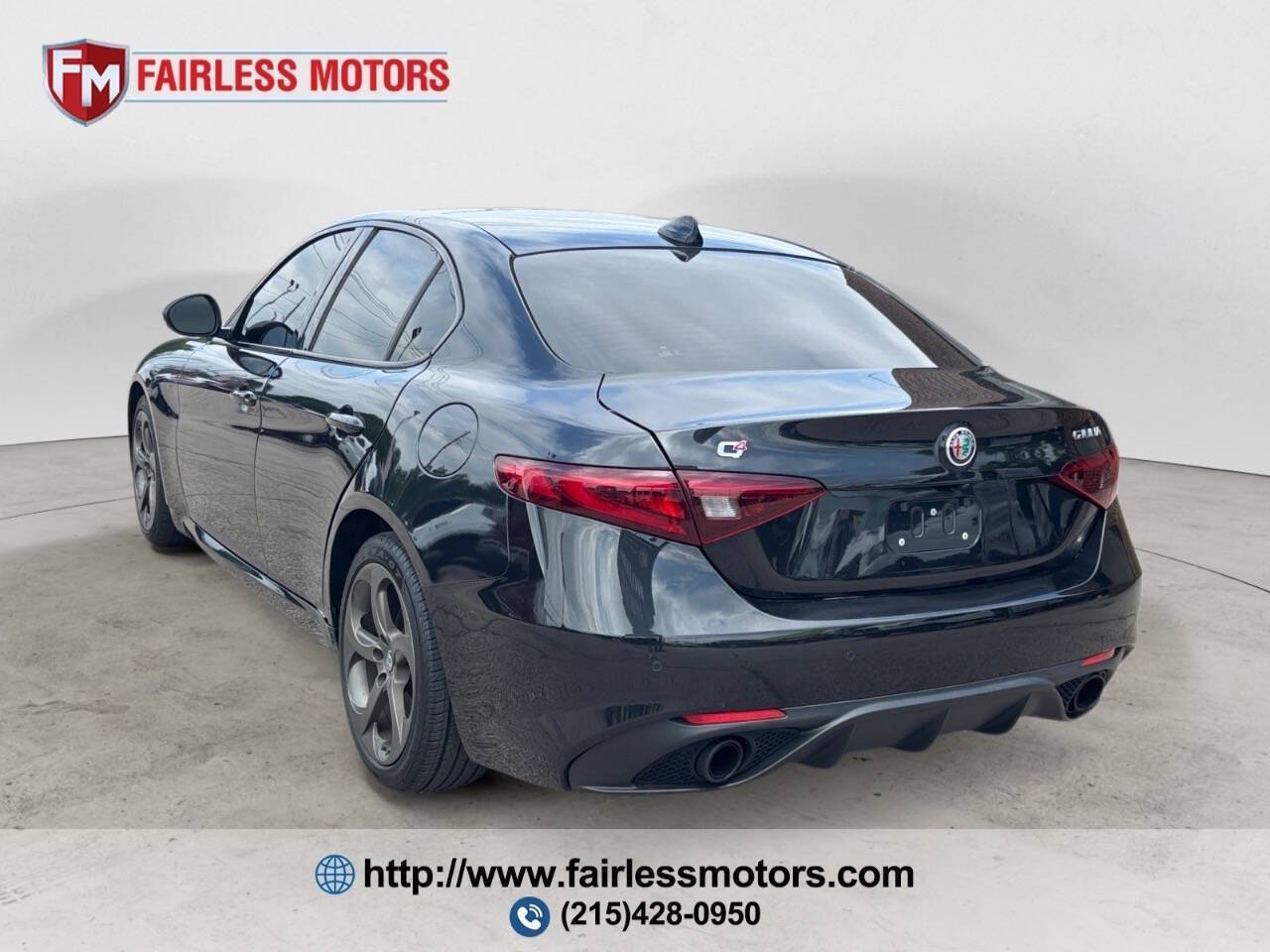 2018 Alfa Romeo Giulia Base AWD 4dr Sedan