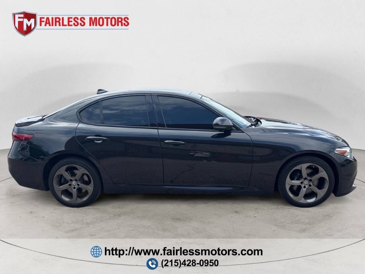 2018 Alfa Romeo Giulia Base AWD 4dr Sedan