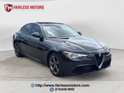 2018 Alfa Romeo Giulia Base AWD 4dr Sedan