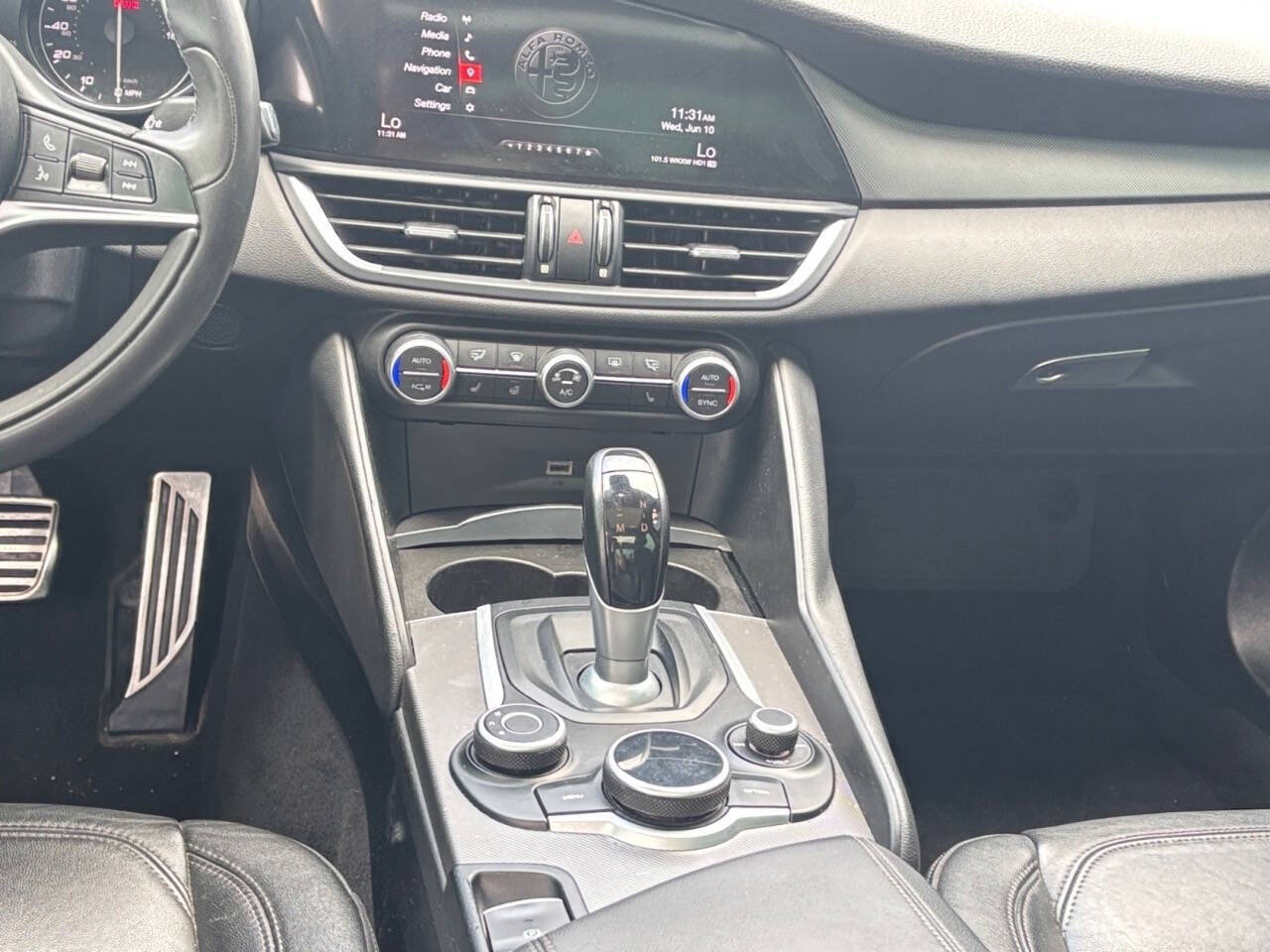 2018 Alfa Romeo Giulia Base AWD 4dr Sedan