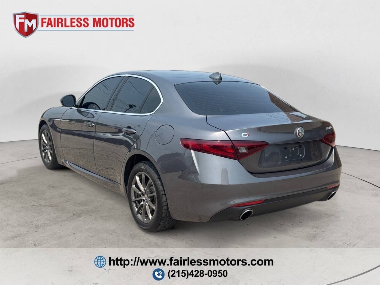 2019 Alfa Romeo Giulia Base AWD 4dr Sedan