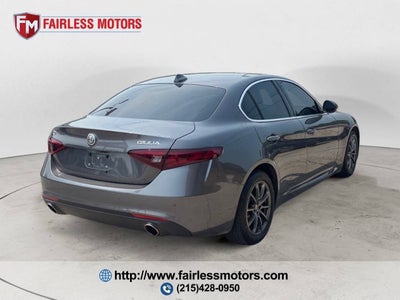 2019 Alfa Romeo Giulia Base AWD 4dr Sedan