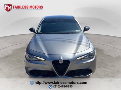 2019 Alfa Romeo Giulia Base AWD 4dr Sedan