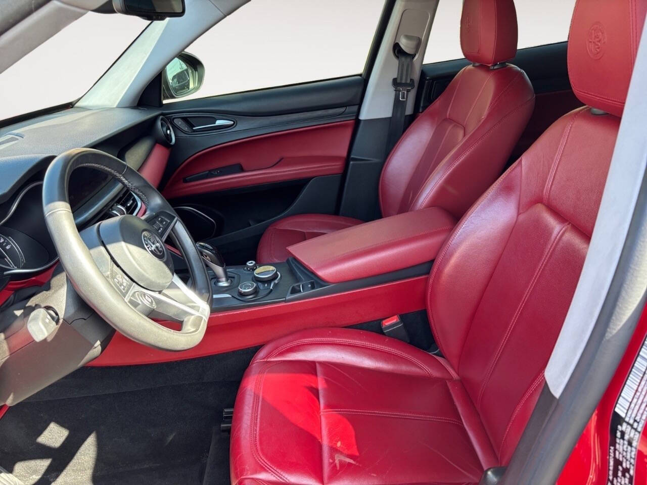 2018 Alfa Romeo Stelvio Base AWD 4dr Crossover